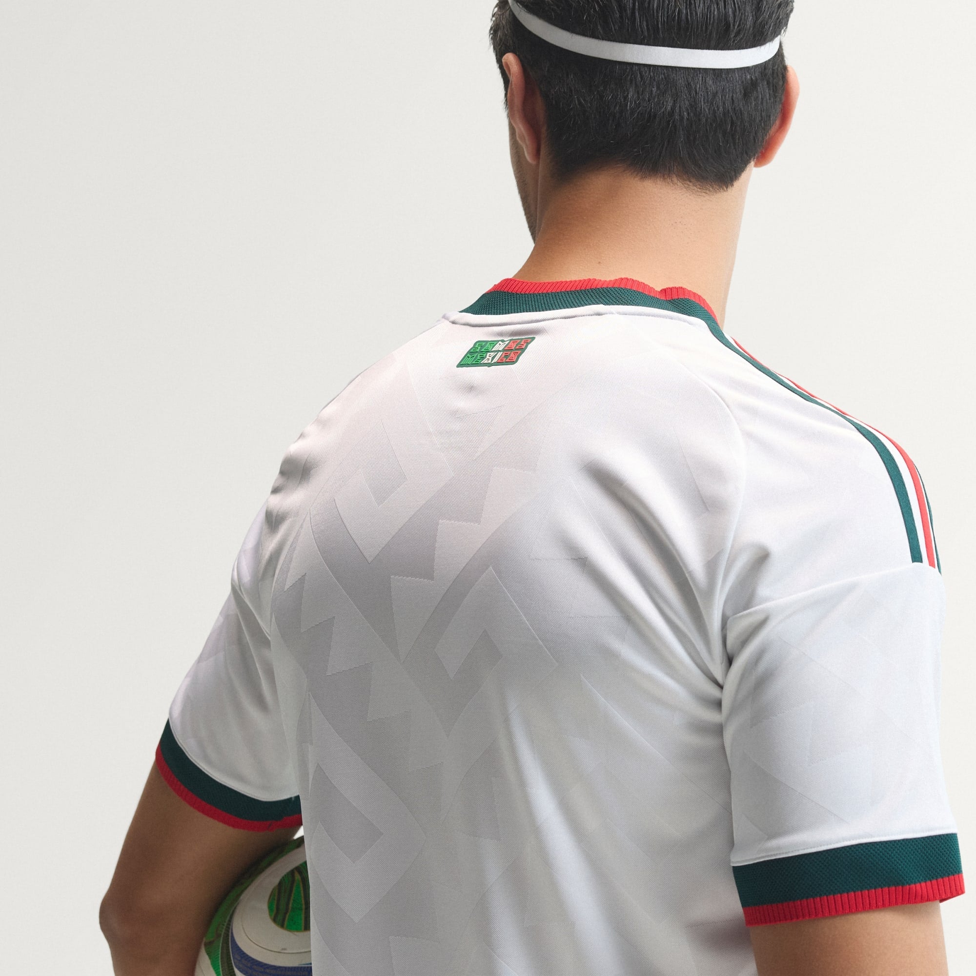 Mexico 26 Away Authentic Jersey